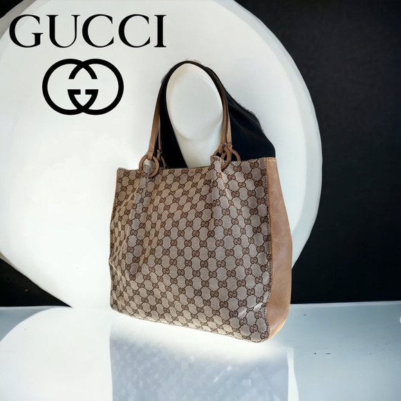 Gucci Canvas and Leather Tote Bag in beige. Great condition and authenticated. - Picture 1 of 11